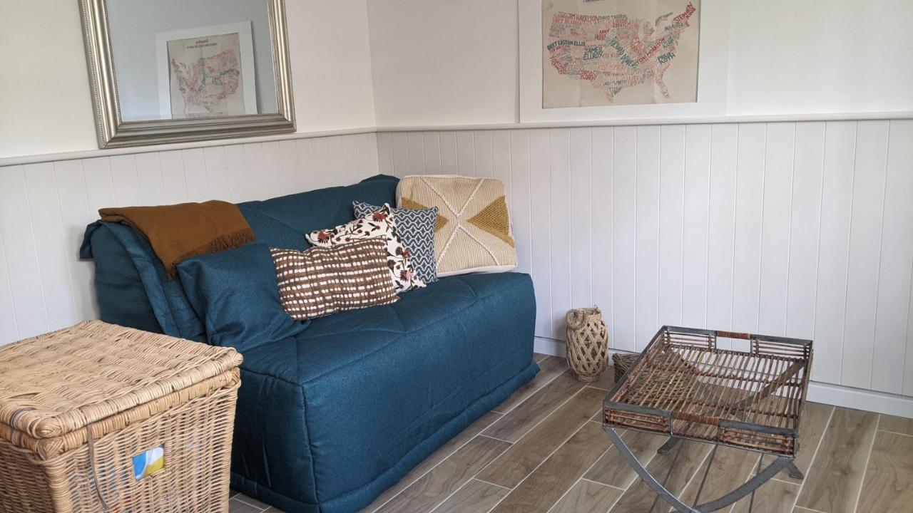 Seashore Hideaway Studio Hermanville-sur-Mer Exterior photo