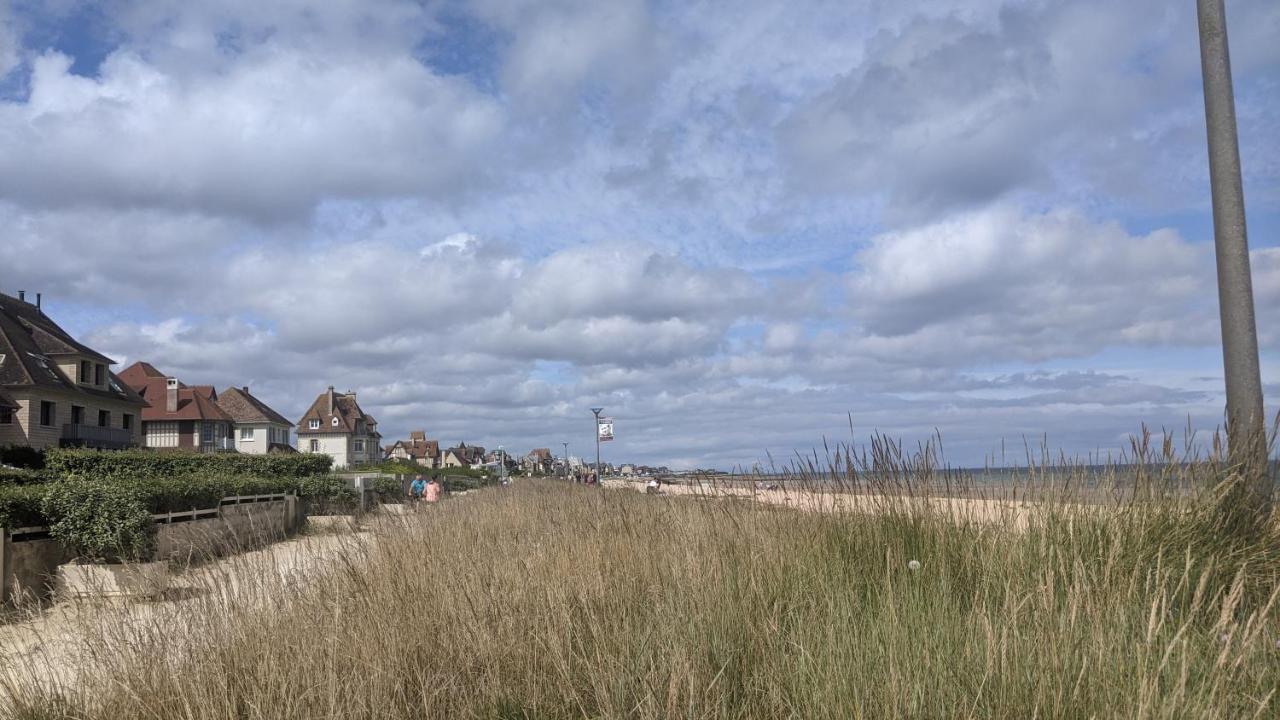 Seashore Hideaway Studio Hermanville-sur-Mer Exterior photo